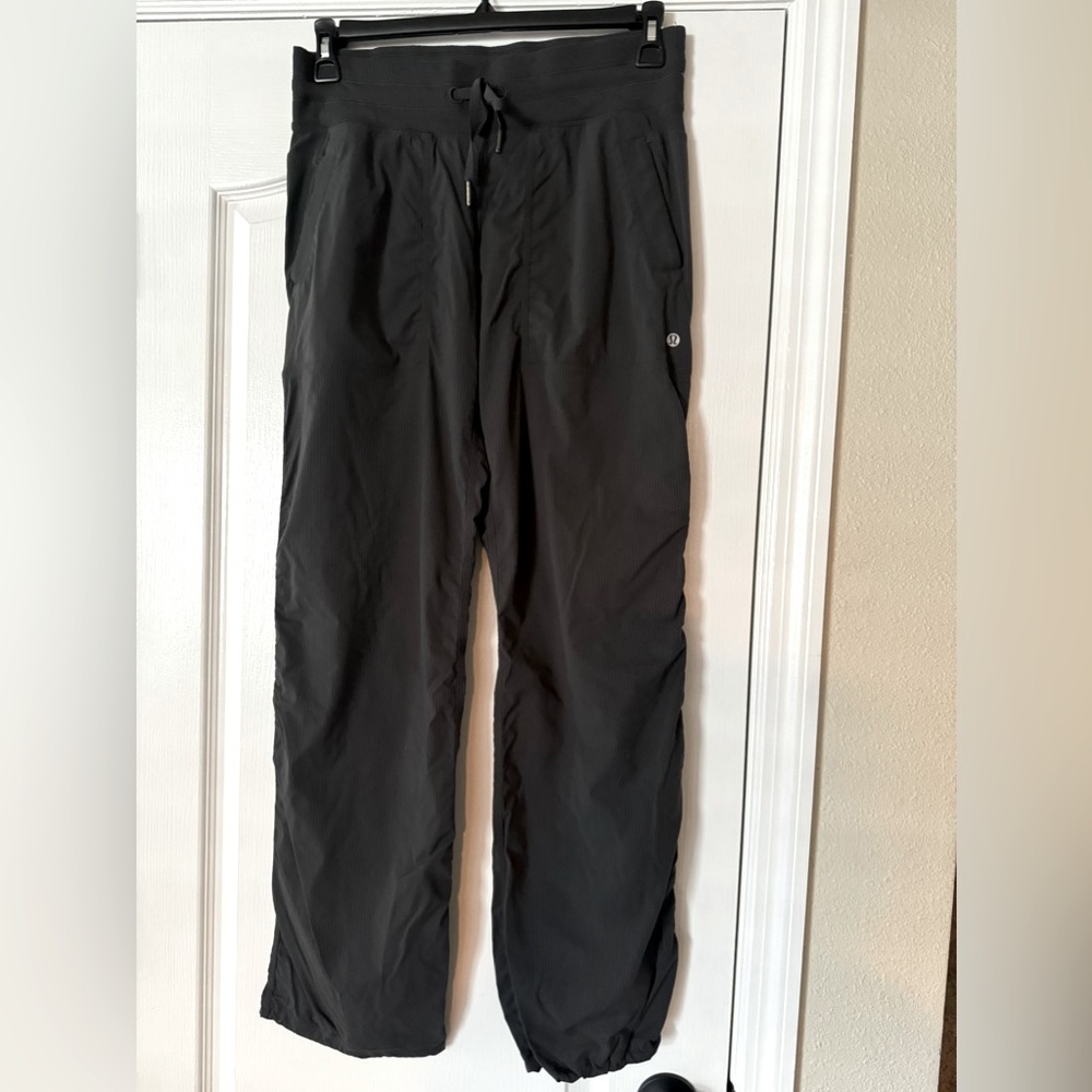 Lululemon mid- rise Dance studio pant